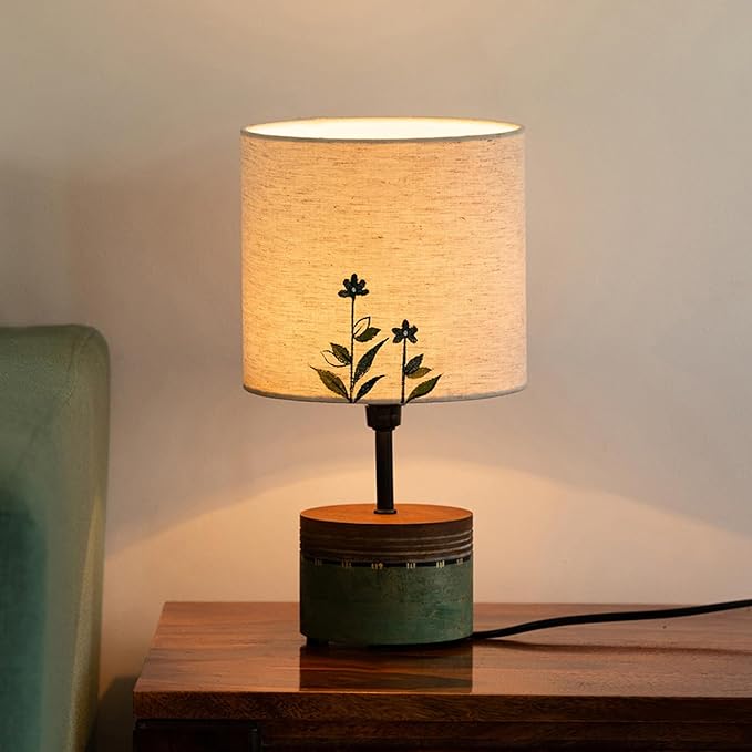 Dainty Flowers' Hand-Painted Decorative  Table Lamp